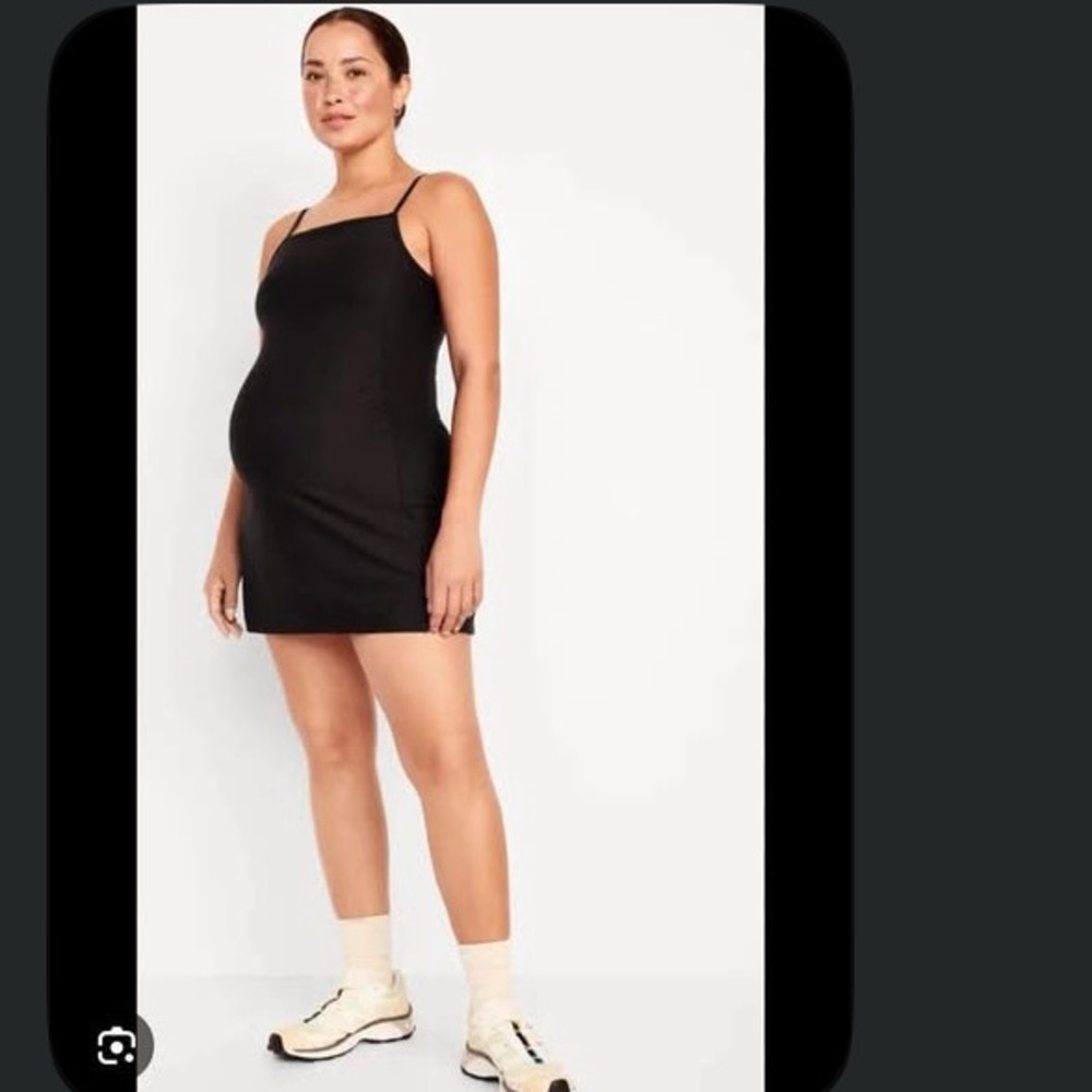 Old Navy Black Maternity Athletic Dress